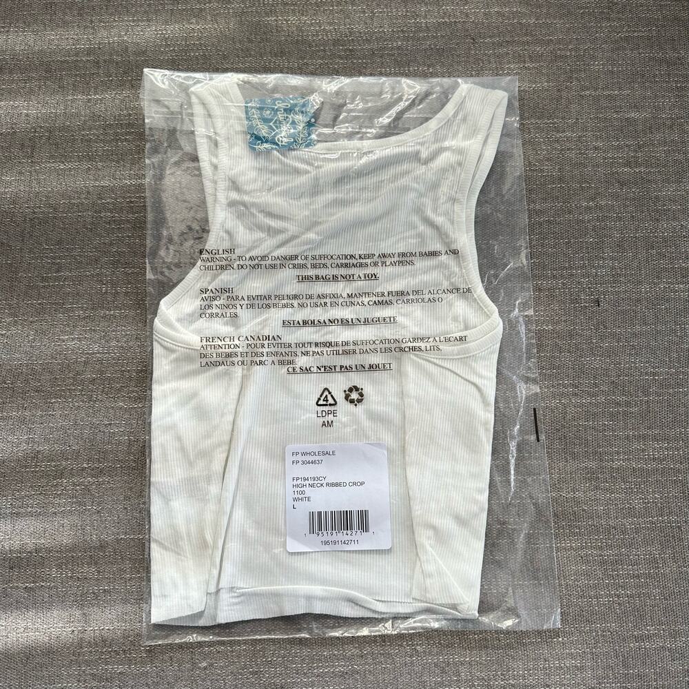 Free People High-Neck Ribbed Crop White Size L New - Picture 6 of 7
